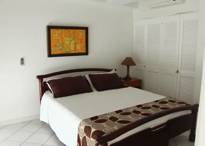 Hospedaje Solymar-Edificio Bay Point apto 703