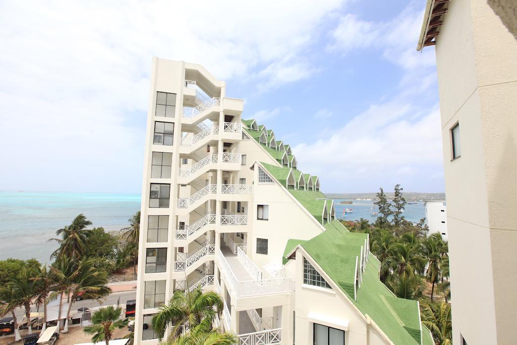 Solymar-edificio Bay Point Apto 703 Apartamento *